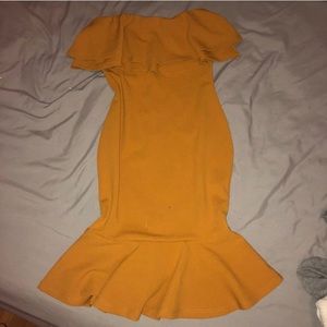 Flounce off the shoulder Mermaid dress